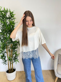 T-shirt en dentelle Tia