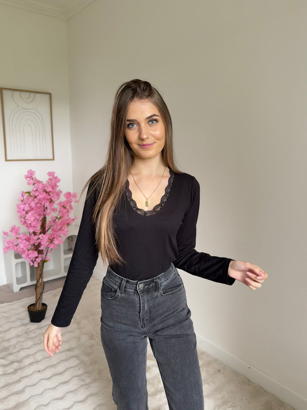 Top en dentelle noir 100% Coton