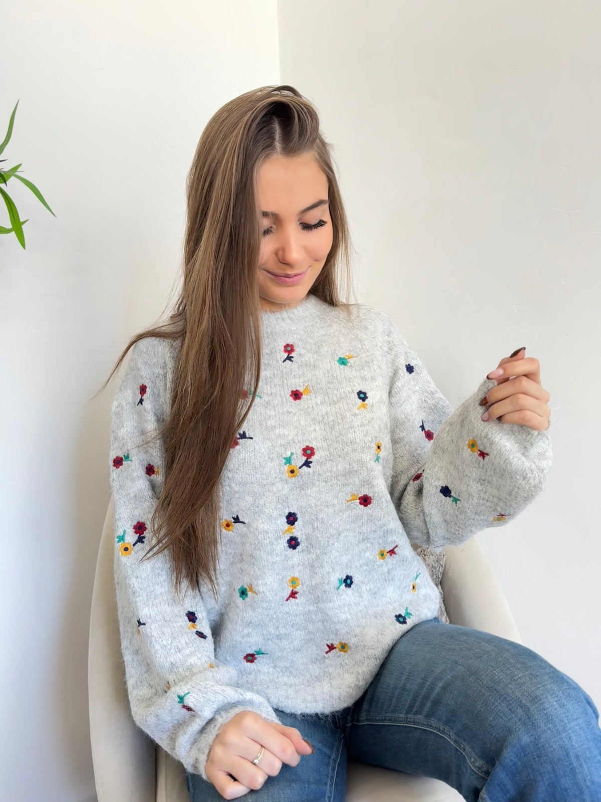 Pull à motifs brodé