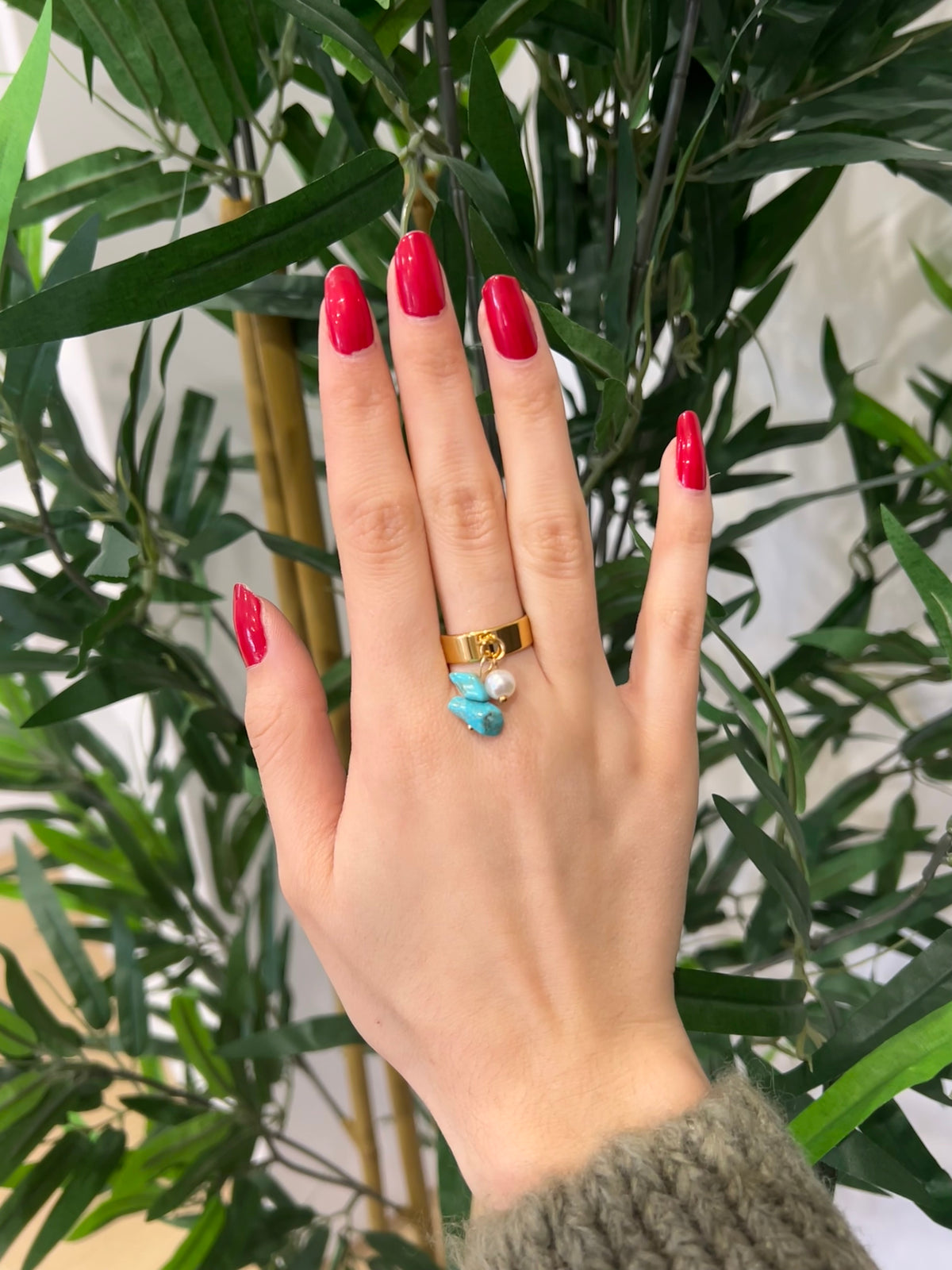 Bague breloque bleu modèle unique