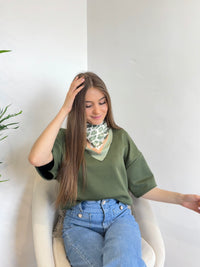 T-shirt avec foulard(précommande)