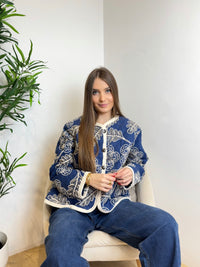 Veste en coton matelassé avec broderie